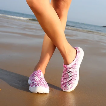 Nov Poletni Strani Žensk Plaži Copate Cvjetnim Tiskanja Dihanje Očesa Čevlji Ženske Sandale Flip Flop Masaža Copate Plus Velikost