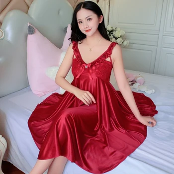 Plus Velikost XL, XXL Poletje Seksi Ženska Salon Sleepwear Hot Design Svoboden Ženski Ledu Svile Čipke Princess Palace Purple Nightgown