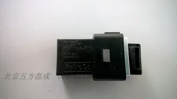 Za original VOLVO S80L S60 XC60 C30, S40 V60 USB adapter 30775252